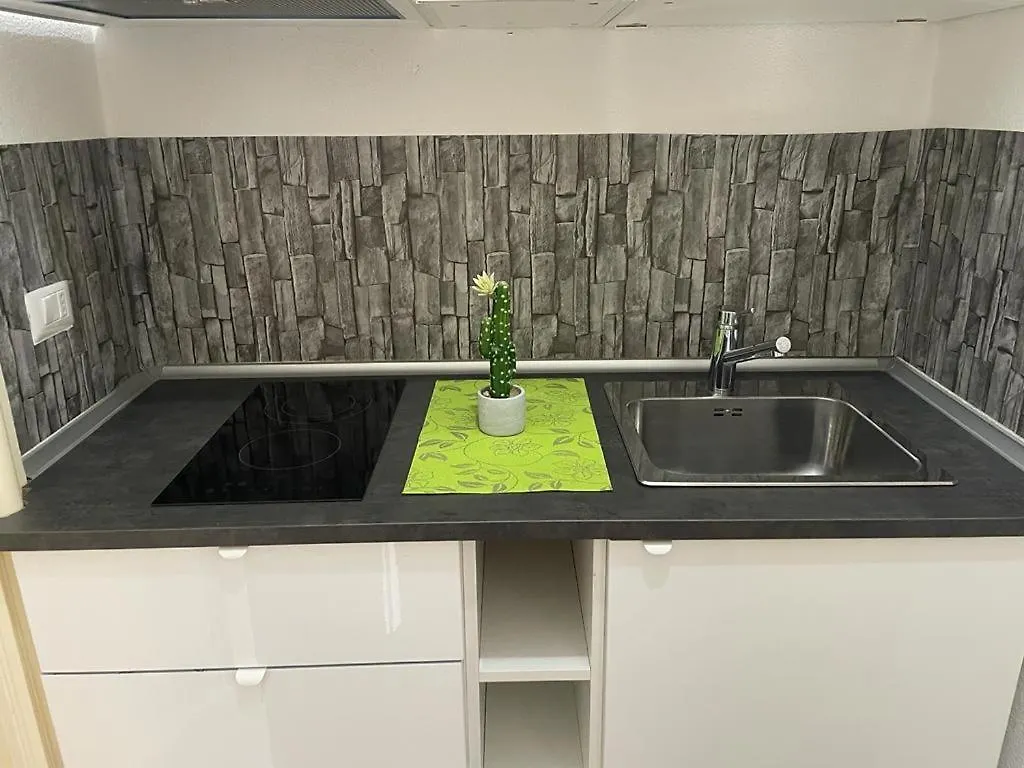 Politi House Apartment Catania 0*,