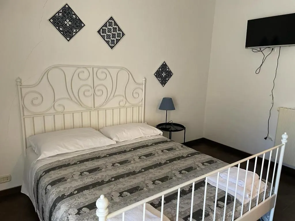 Politi House Apartment Catania Italy